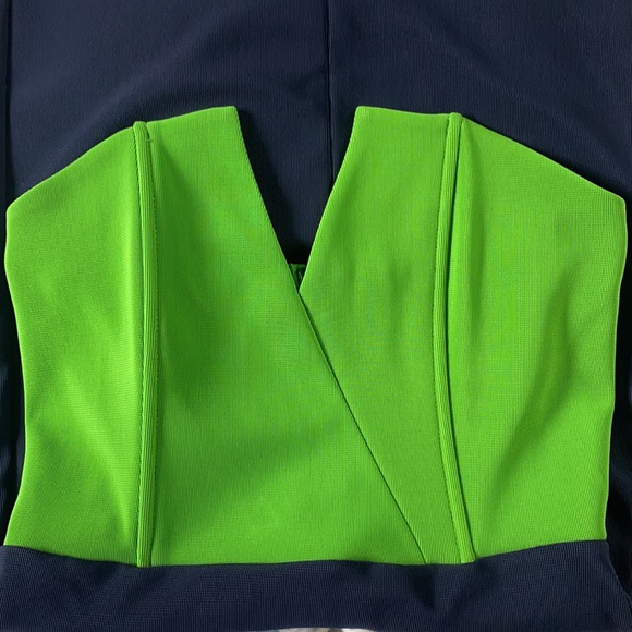 Trinity BodyCon Dress - Picture 2 of 4